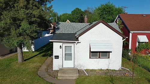 447 5th Ave S Photo 1