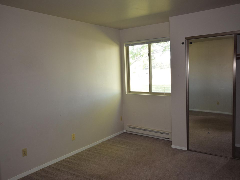 1st image of 1390 Maricopa Dr APT D