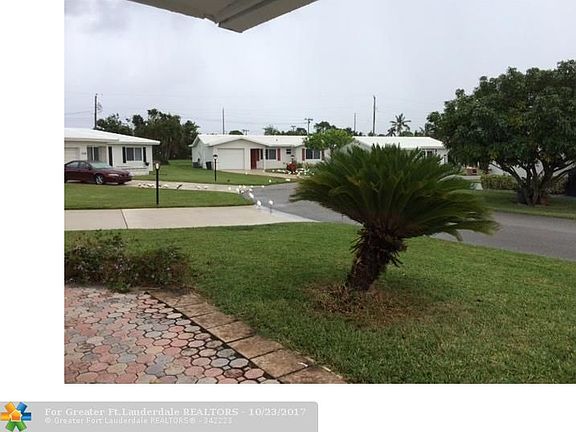 5th image of 150 NW 10th Ct