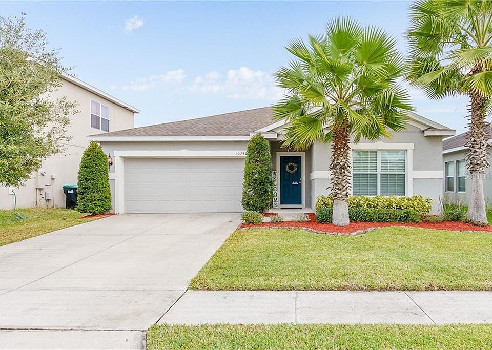 1st image of 10746 Clover Walk Dr