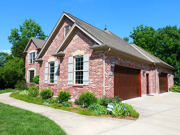 4+ car attached garage! 