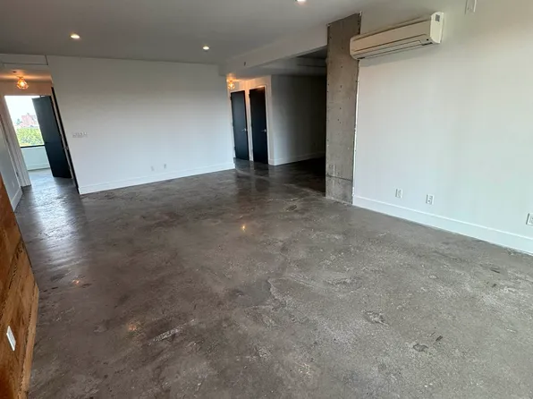 1520 Fulton Street image 1 of 13