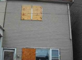 228 N King St, Gloucester City, NJ 08030