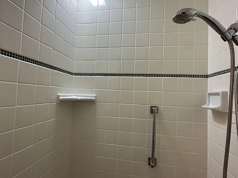 1300 Oak Ave #3 — Photo 8