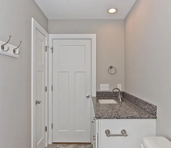 615 Reed St — Photo 13