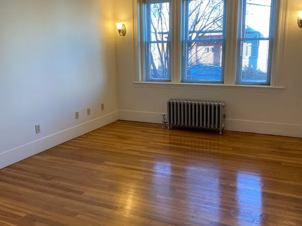 11 Strathmore Rd APT 2, Medford, MA 02155