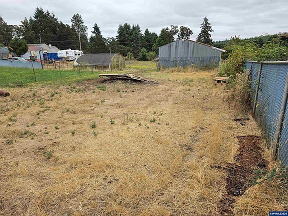 5th image of 2690 Rocky Way SE