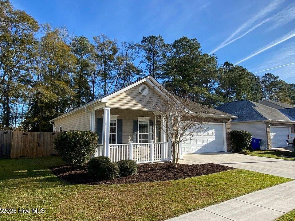 1st image of 1014 Lake Norman Ln