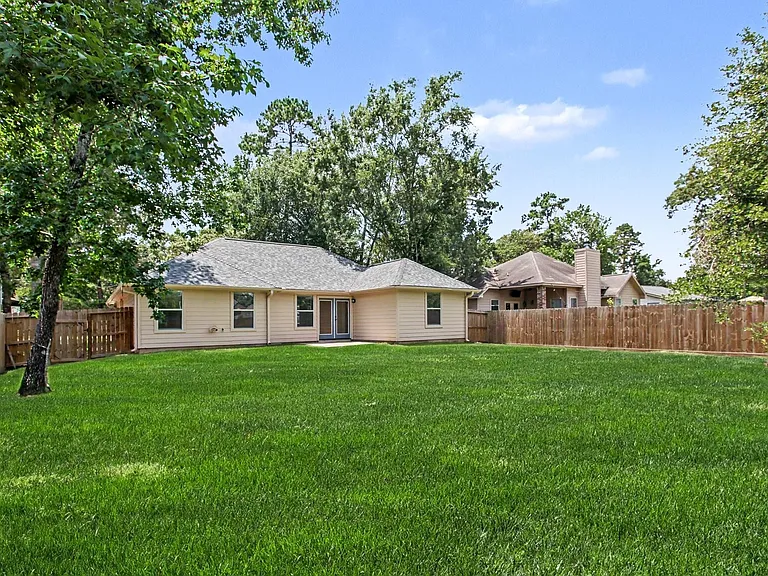 10718 Fairview Dr — Photo 15