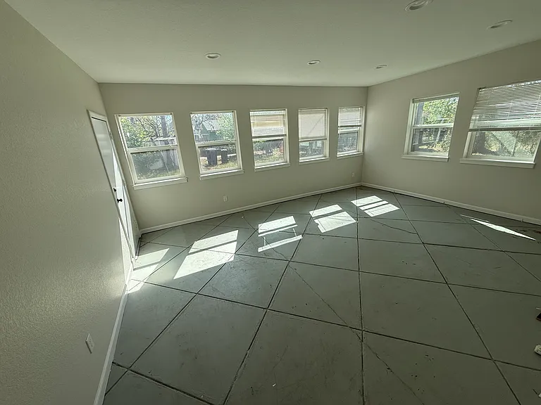 5132 Elm Ct — Photo 13