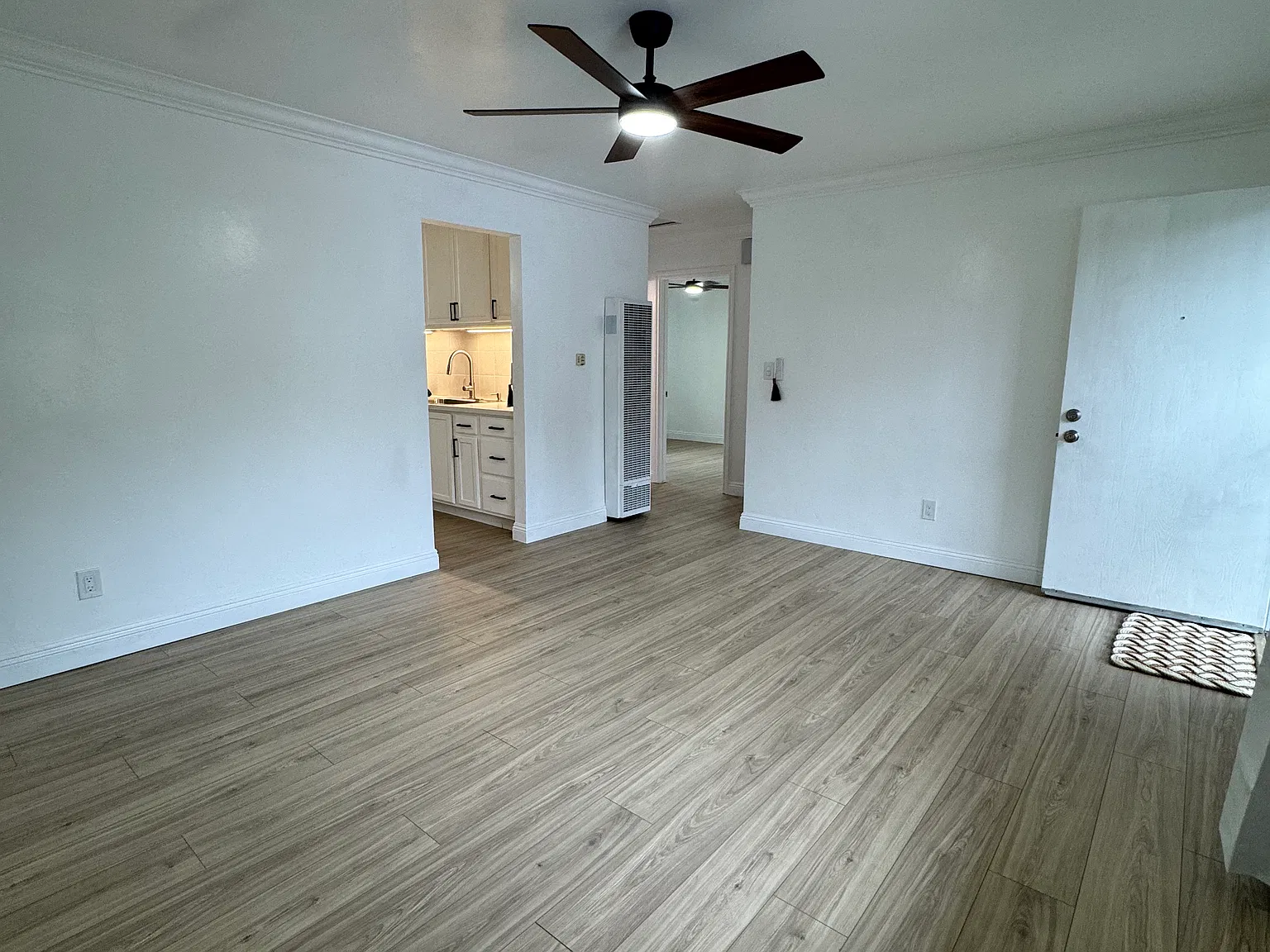 2 bed, 720 sqft, $2,625 — Photo 4