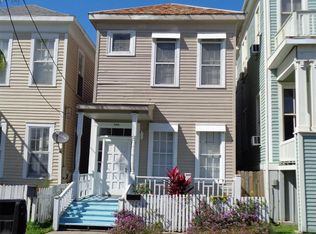 1506 Winnie St, Galveston, TX 77550