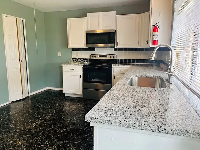 5060 Arbor Glen Rd — Photo 6