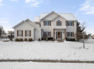 860 SE Oakleaf Ln, Waukee, IA 50263