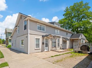 422 N Main St, Watervliet, MI 49098