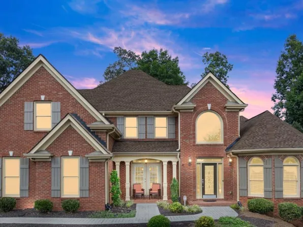 1020 Grace Ct, Suwanee, GA 30024