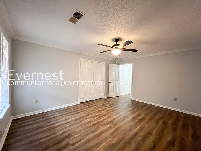 3285 Edenshire Ln — Photo 13