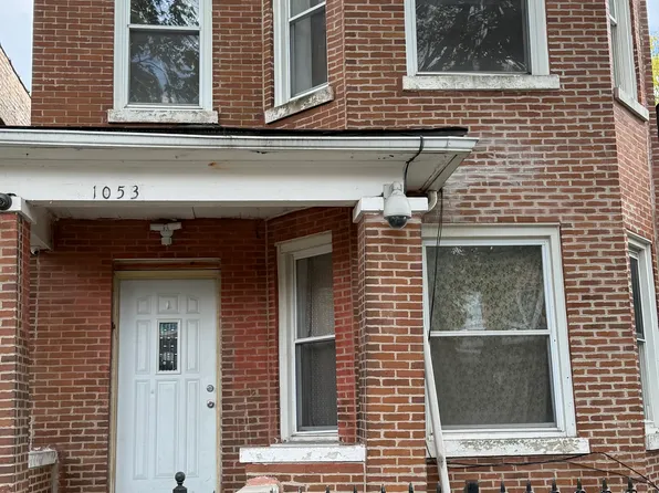 1053 N Monticello Ave Floor 2, Chicago, IL 60651