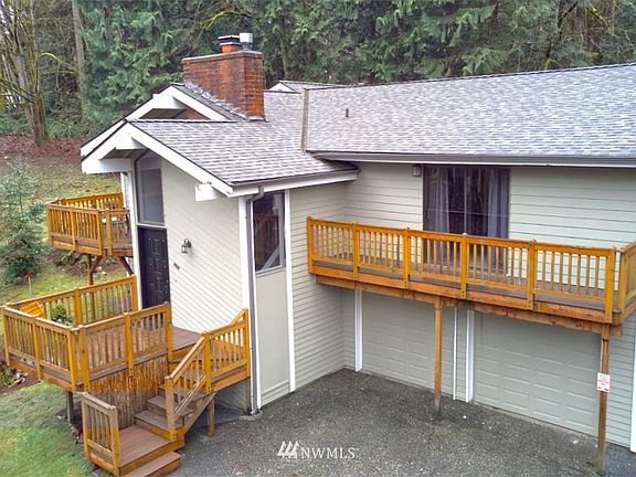 5th image of 19513 200th Ave NE
