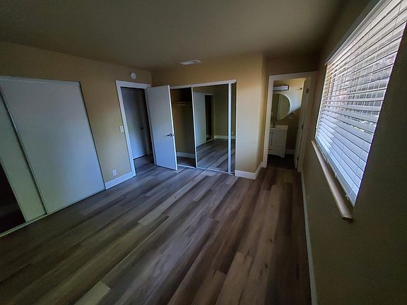 2nd image of 4522 Kinsella Ln