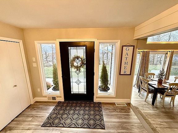 5th image of 1310 Fairview Dr