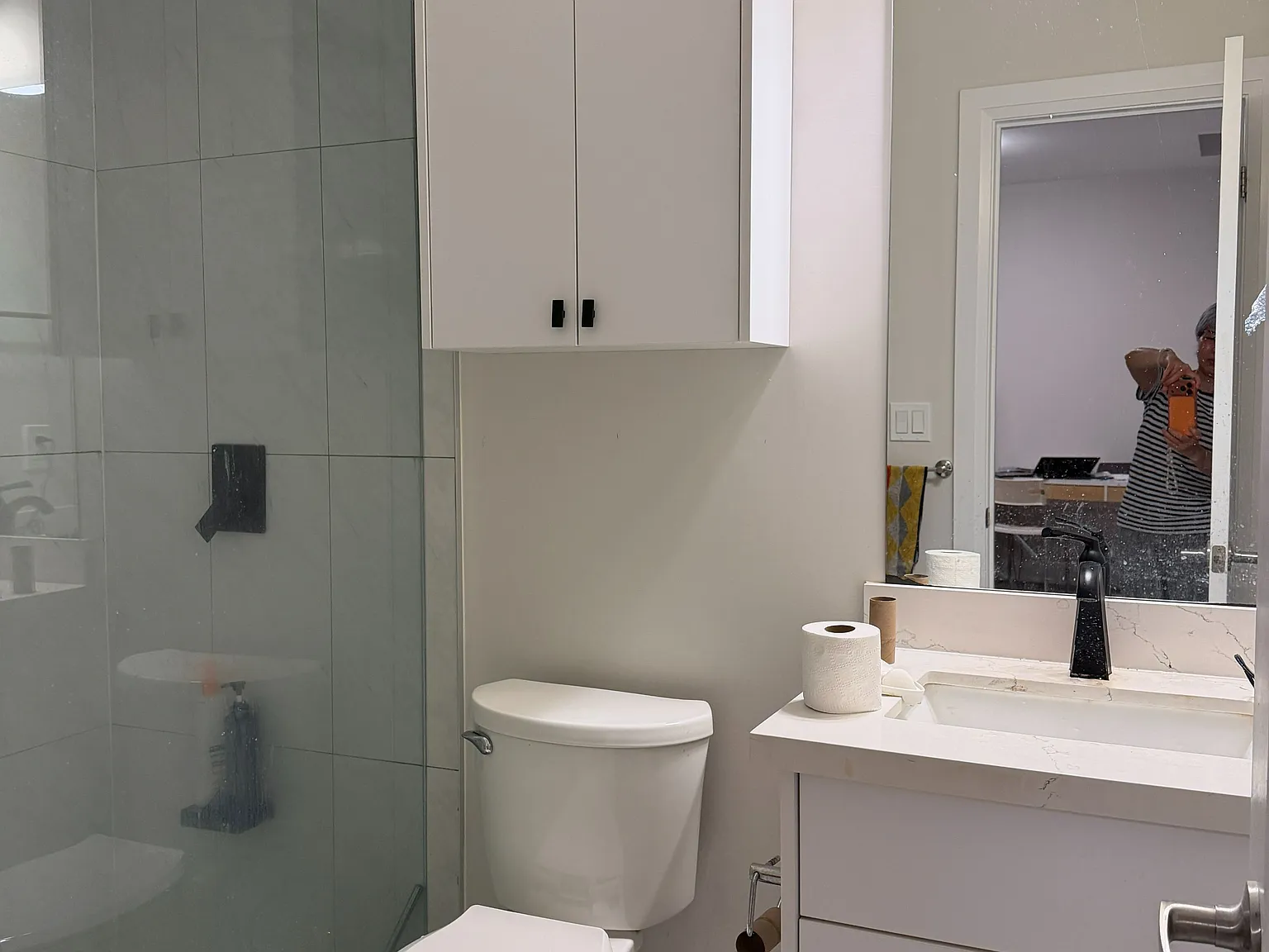 1 bed, $1,000 — Photo 2