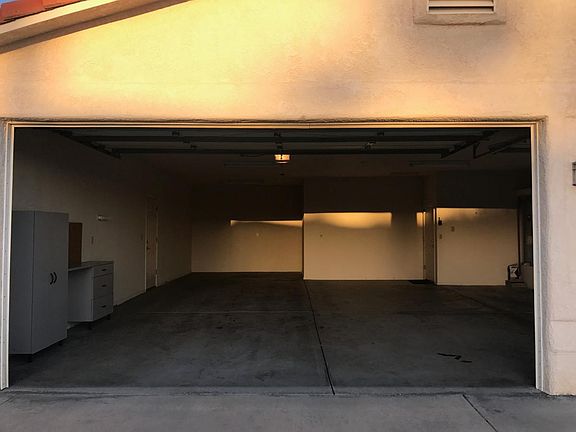 5th image of 1840 Hickory Dr