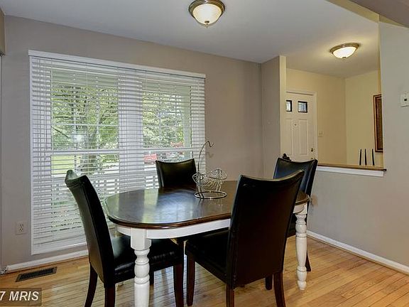 4th image of 10606 Sawdust Cir