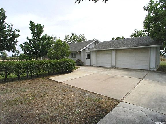 2nd image of 11844 Colony Hill Ln
