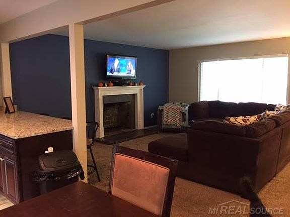 5th image of 37843 Winkler St