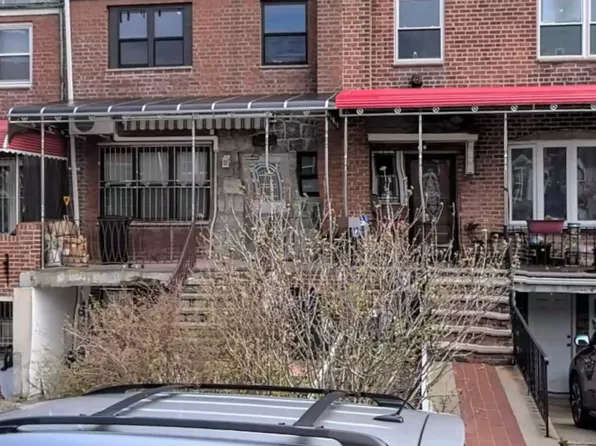 150-37 61st Rd #1, Flushing, NY 11367