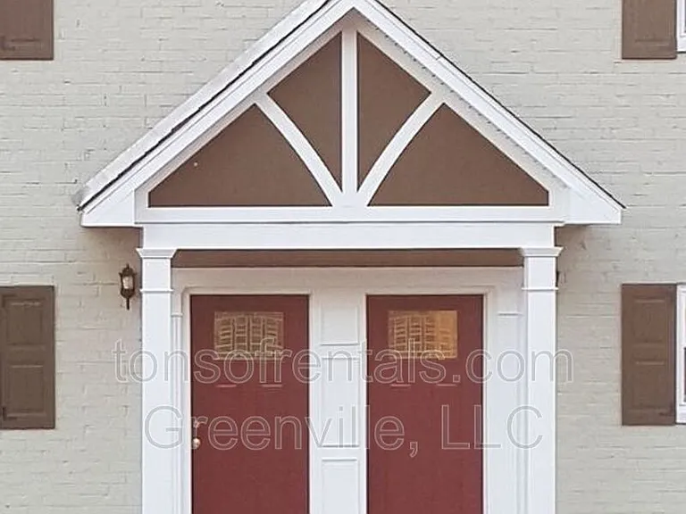 111 Becky Don Dr #19 — Photo 3
