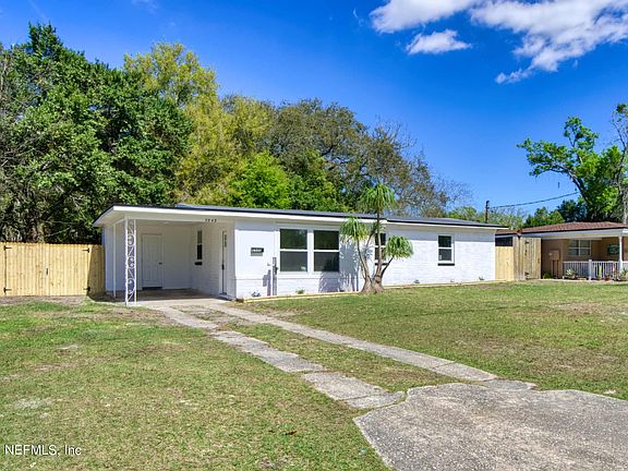 5th image of 5949 N MAPLE LEAF Drive