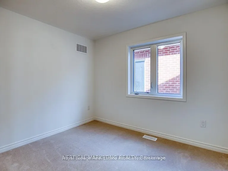 47 Routley St — Photo 6