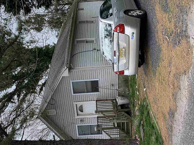 2nd image of 14 E Pacific Ave