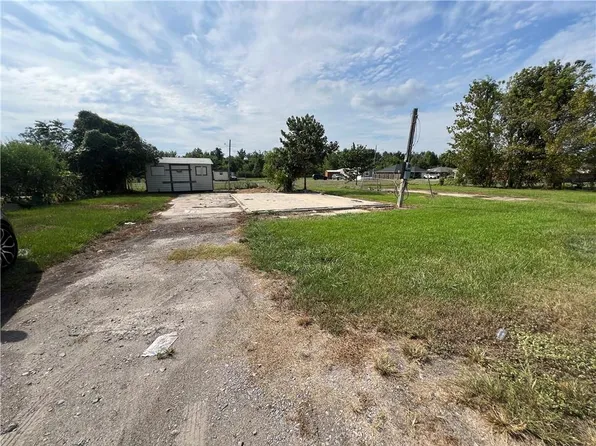 1120 Paul Fredrick St, Luling, LA 70070