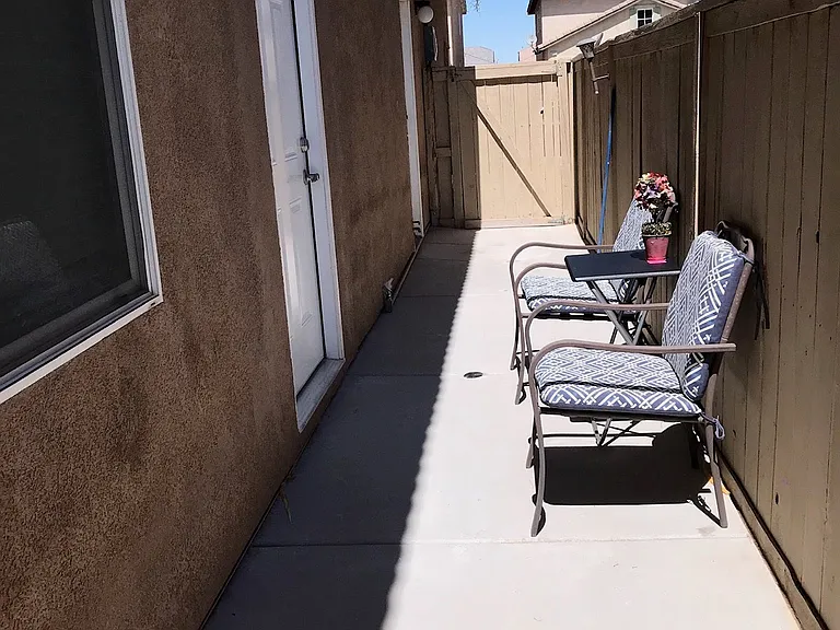 14115 Desert Rose St — Photo 3