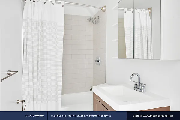 Rented by The Blueground | media 12