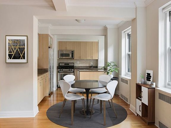 3rd image of 20 Park Ave APT 14C