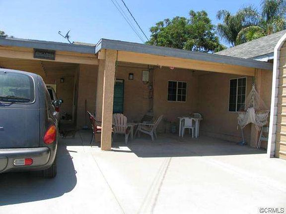 3rd image of 2840 Duffy St