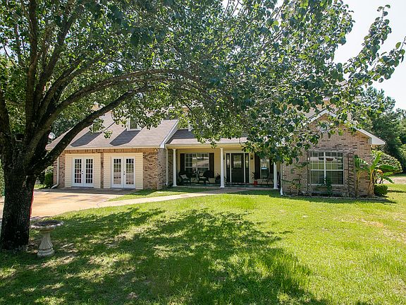 2nd image of 18358 Dogwood Ln
