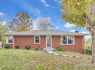 105 N Poole St, Ashland City, TN 37015