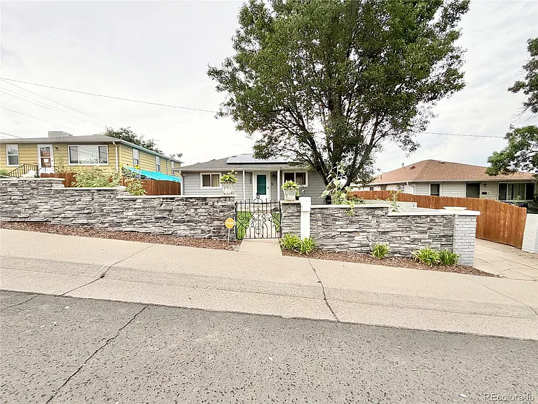 1285 W Gill Pl — Photo 34