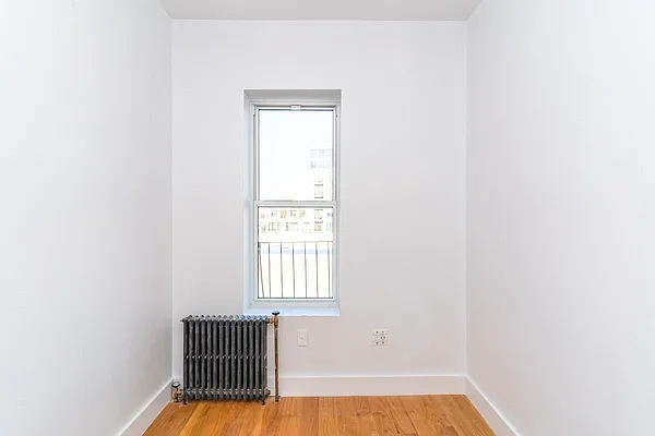 Rented by MySpaceNYC | media 12
