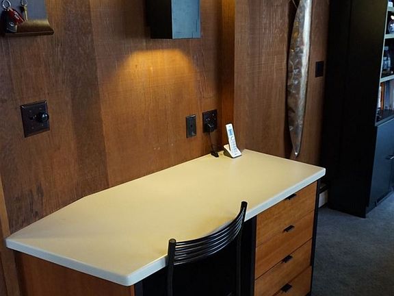 Planning Desk - Very Handy!