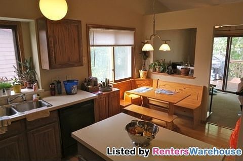 5th image of 4287 Eagle Crest Dr