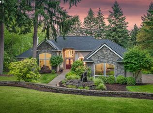 10424 SW Forest Ridge Pl, Beaverton, OR 97007