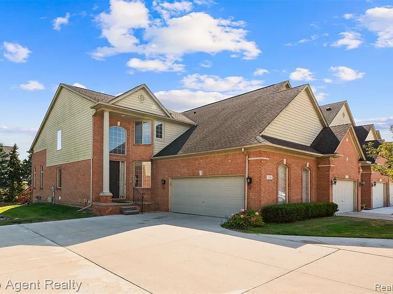 1066 Lorenzo Ct #1 — Photo 2