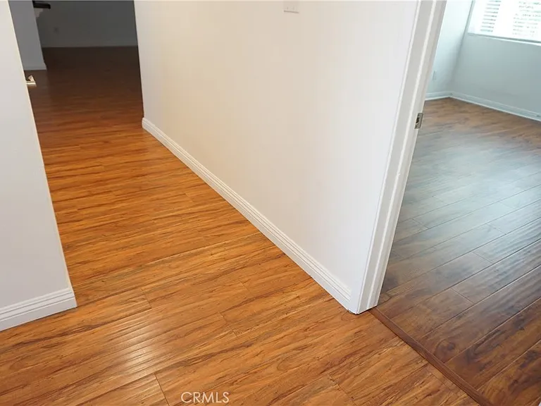 4610 Densmore Ave #20 — Photo 43
