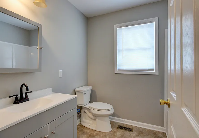 199 Seays Rd #25F — Photo 23